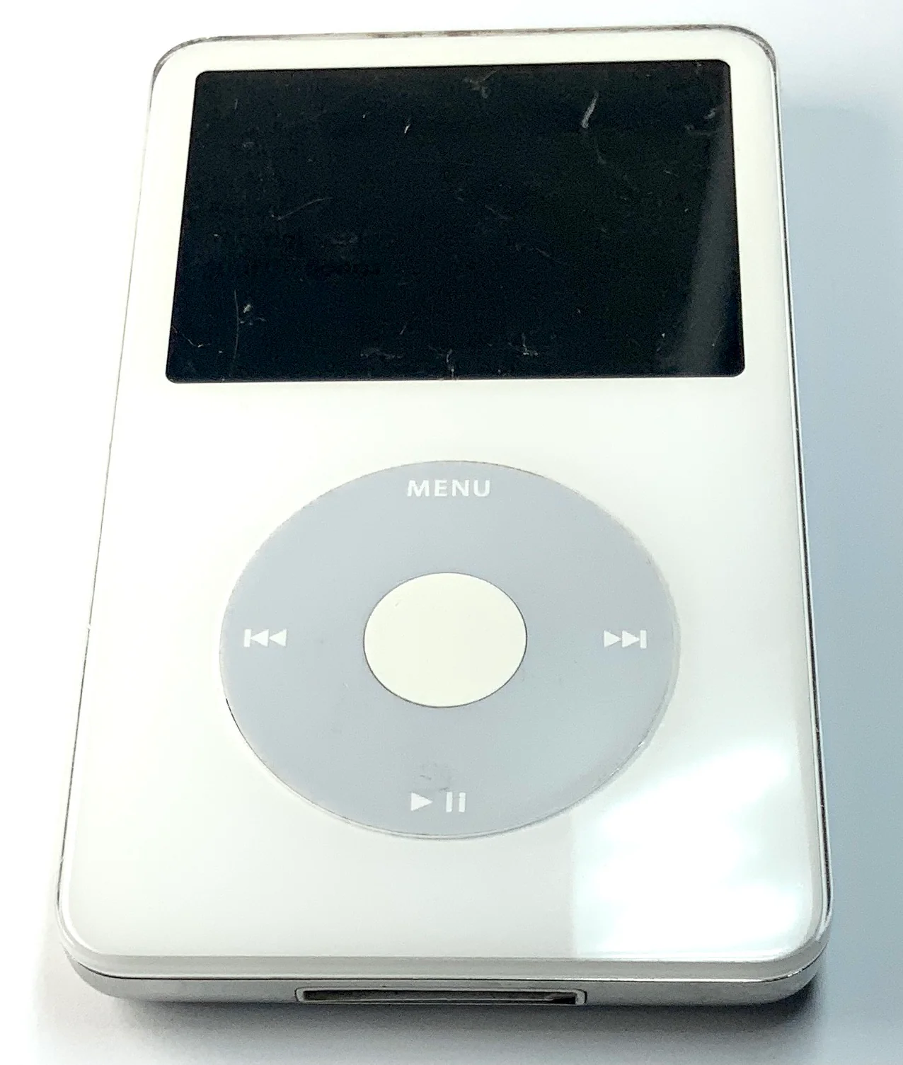 Refurbished White Apple iPod Video 5th & 5.5 Enhanced New Battery 650mah 850mah A1136 - Image 4